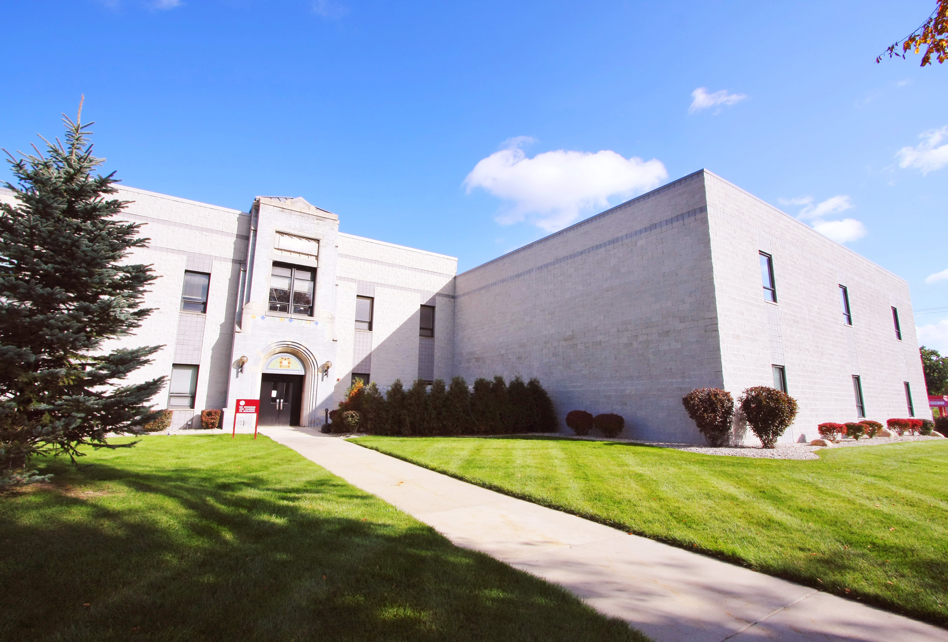 Baker College's Flint Campus Invites High School Seniors to 'Spring Into College' March 4th