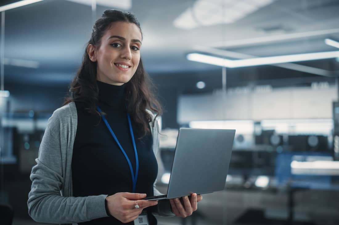 Woman Information Technology Manager, Software Engineering Professional